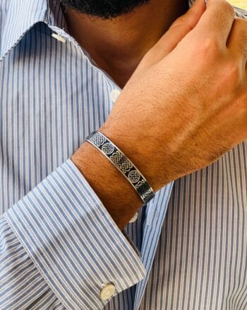 men jewelry Egypt, men accessories Egypt, stainless steel jewelry, fashion jewelry Egypt, modern style men, stylish accessories, everyday wear men, premium quality jewelry, men bracelet, black bracelet, stainless steel bracelet