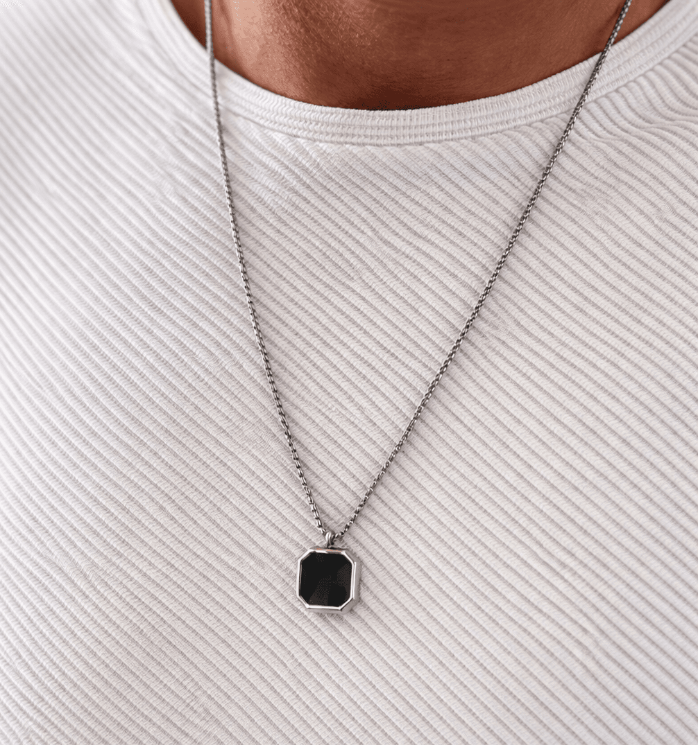 black-pendant-stainless-steel-necklace-men-egypt Men black pendant stainless steel necklace designed for everyday style and durability in Egypt by ALLE.