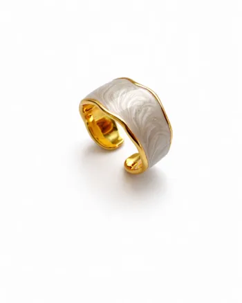 White Classy Women's Ring